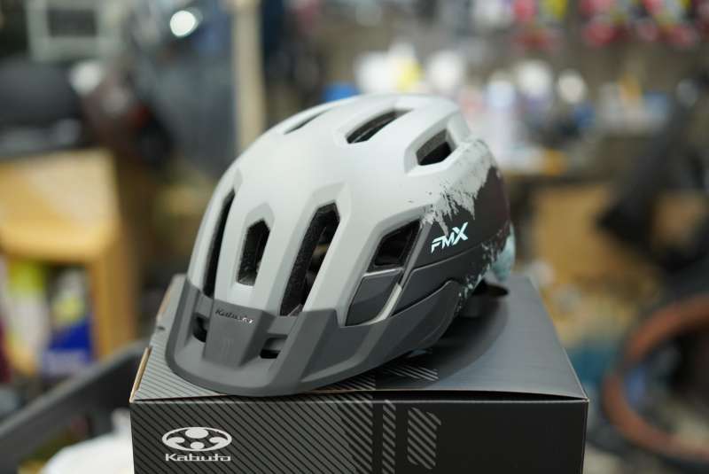 ヘルメット 自転車 サイクリング DS713817b Demon United Podium Full Face Helmet black/Red Med ヘルメット | サイクリング用品・バイク用品の仕入れ、業販、卸売なら