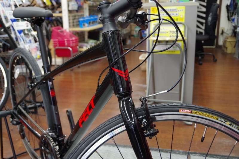 フェルト(FELT) クロスバイク　マッドブラック FELT 「フェルト クロスバイク」正規販売店のアトミック サイクル