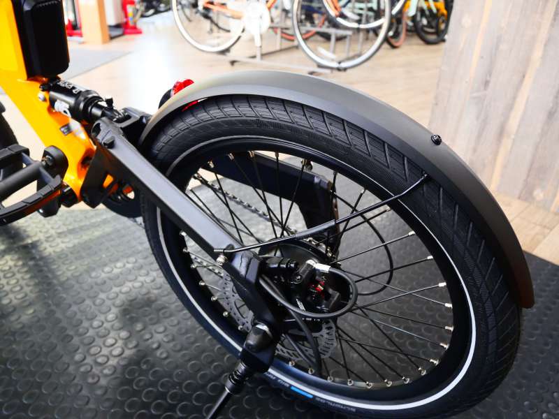 BESV ( ベスビー ) PSF1用リアフェンダー+フロントフェンダー